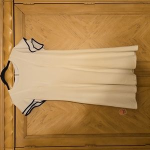 Shelby& Palmer white dress with black details. Size 8